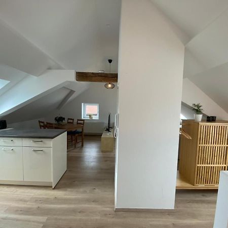 Helle 2 Zi. Wohnung Naehe Flughafen Muenchen Haimhausen  Exterior foto