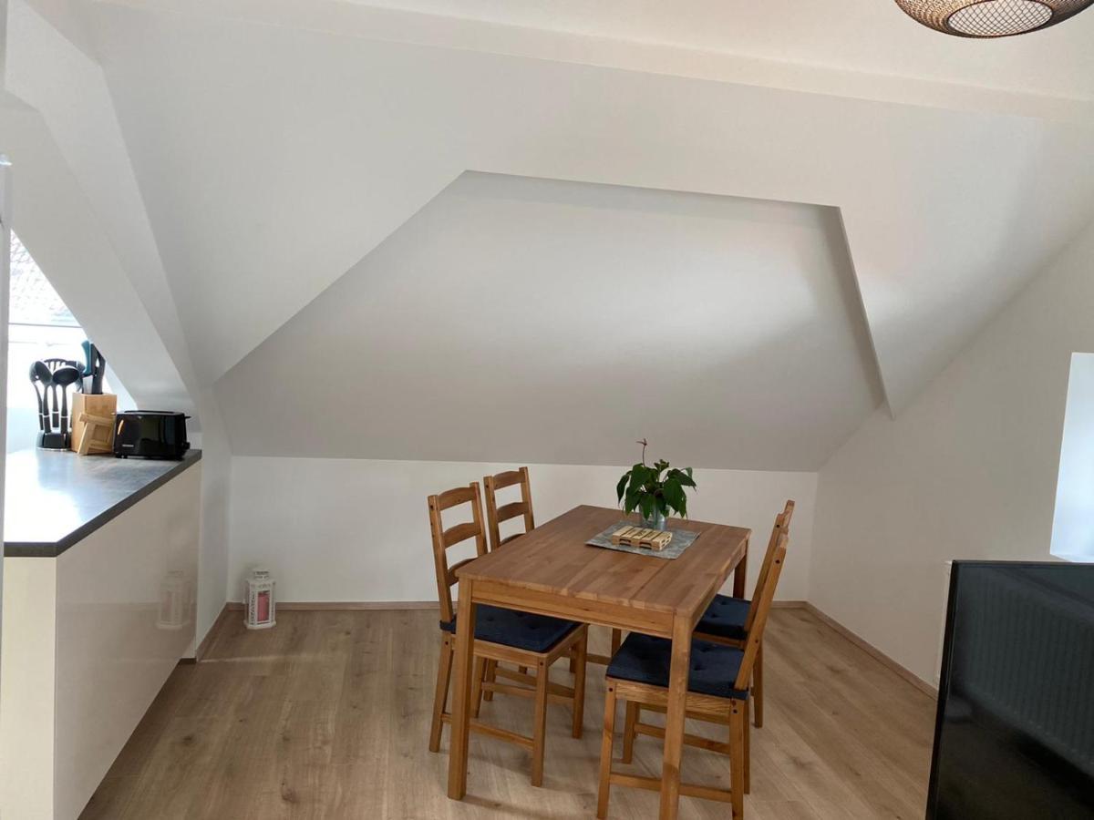 Helle 2 Zi. Wohnung Naehe Flughafen Muenchen Haimhausen  Exterior foto
